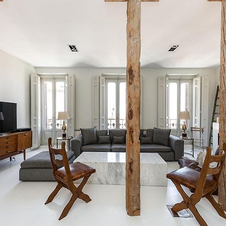 Apartamento BNBHolder Refined Duplex MALASAÑA Madrid Exterior foto