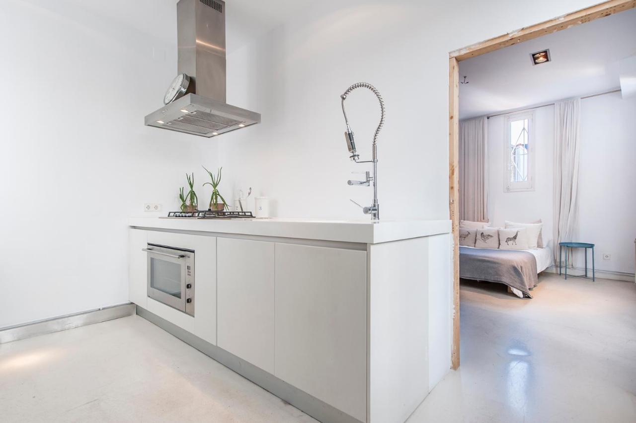 Apartamento BNBHolder Refined Duplex MALASAÑA Madrid Exterior foto